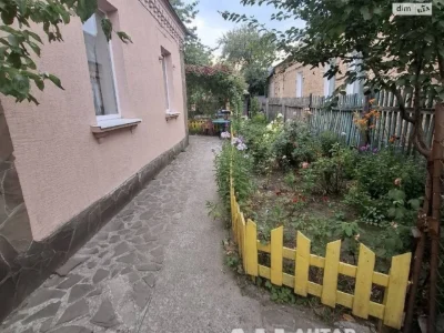 Продаж Дім
