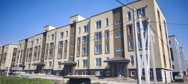Продається 2 к новобудова по вул Козацькій