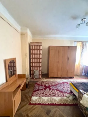 3-х кімн. кварт. 85 м кв. вул. Максімовича Центр Друга лінія