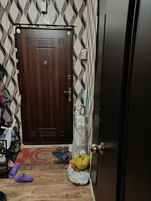 Продам 1 к.квартиру І Каркача 81,  2/9 поверх