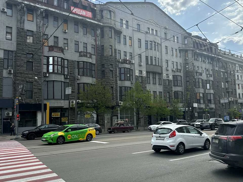 Квартира. Харків, Павлівський майдан пл. (Рози Люксембург ма