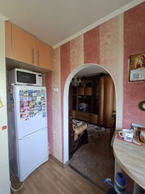 Продаётся 3-х ком.кв. Рядом Ком.рынок