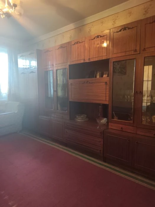 Продам 3хкомн кв на Павловом поле