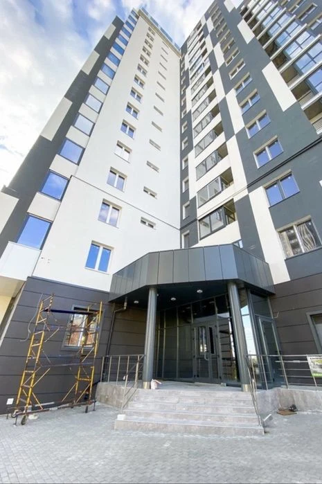 Продаж, 4-к кв в ЖК Театральний, Центр, єВідновлення