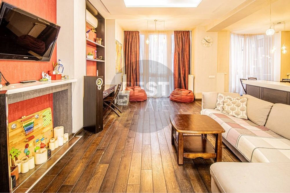 Продам 3 кімнатну квартиру, МКДУ, пр. Науки, 77