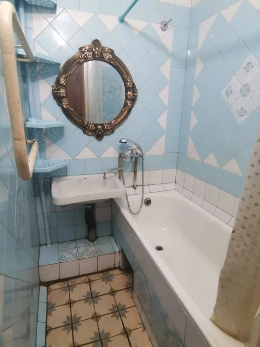 Продается 1 комн. кв пр. Победы