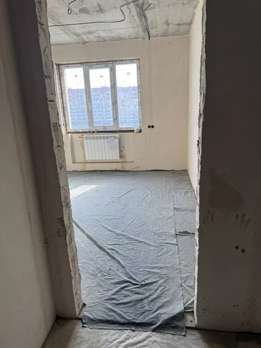 Продам 2х и 1 ком. квартиру ул. Домостроительная 9