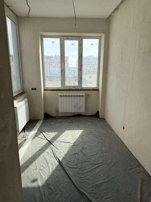 Продам 2х и 1 ком. квартиру ул. Домостроительная 9