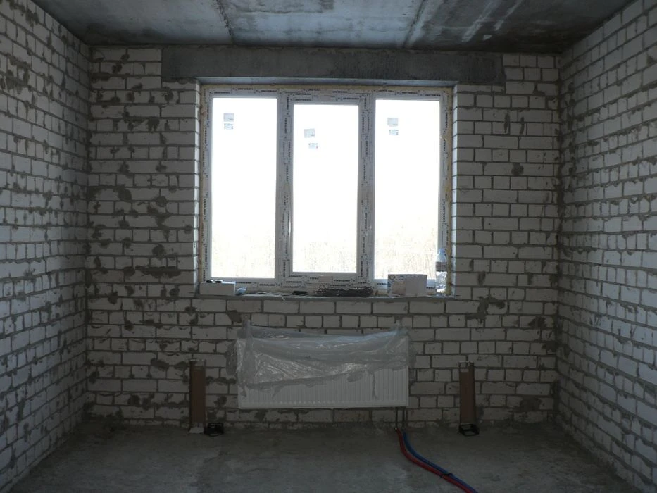S Продам 1-комнатную квартиру в новострое на Алексеевке