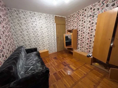 Продам 2-х к. кв. Героев Труда (Нескорених) , 33. Метро Геро