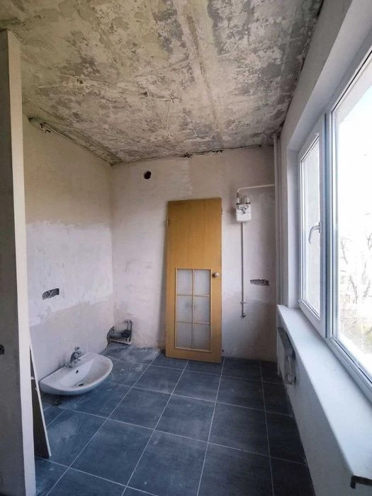 Продам 3-к. Салтовка , 531 м/р, Гвардейцев Широнинцев