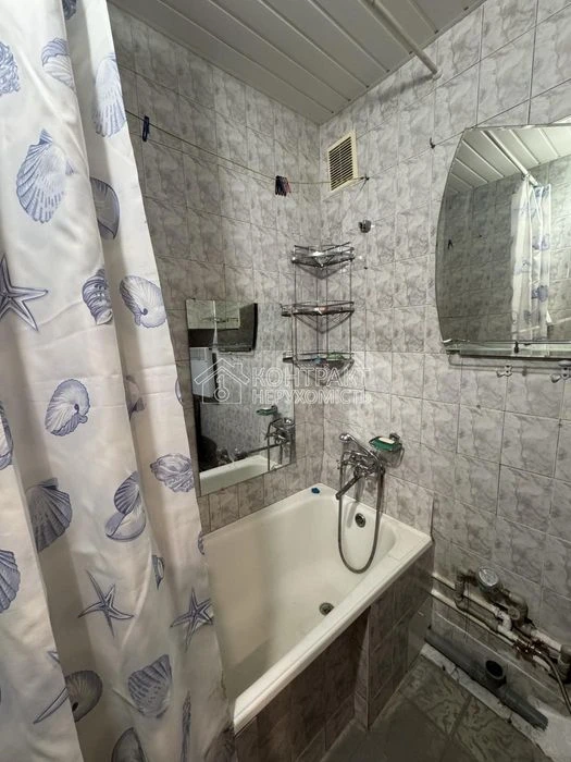 Продам 2к квартиру Нові Будинки Армійська
