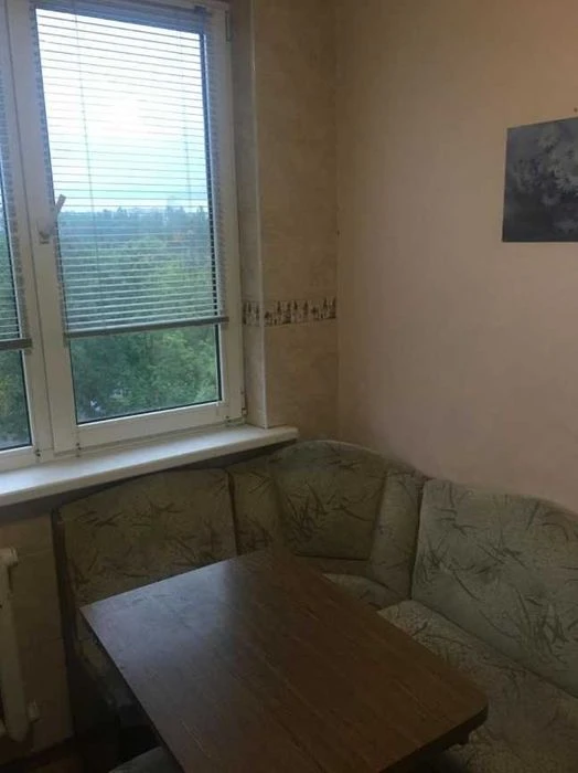 Квартиру велику 1кім. 36м.кв. продам Салтівка район парка Пе