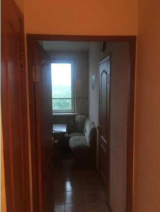 Квартиру велику 1кім. 36м.кв. продам Салтівка район парка Пе