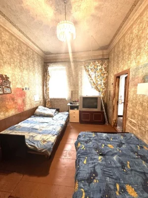 Продам 2 кв.  с автономным отопление , бул . Гончаровский 5