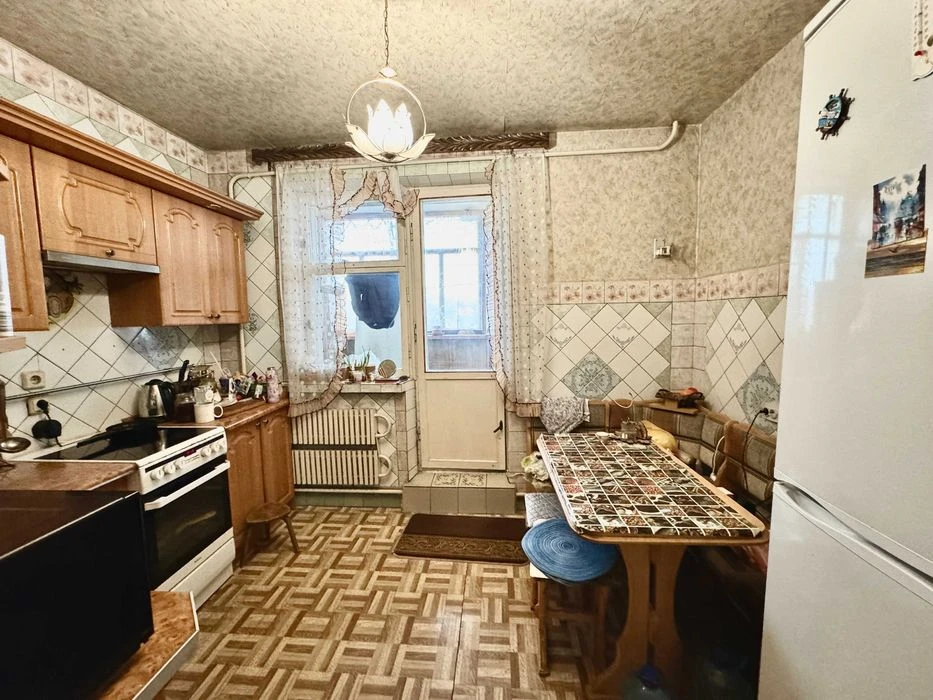 Продам просторную 3к улучшенку на Шишковке, ул.Саперная. Сер