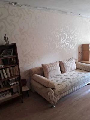 D1H Продам 2-кімнатну квартиру на вулиці Валентинівська