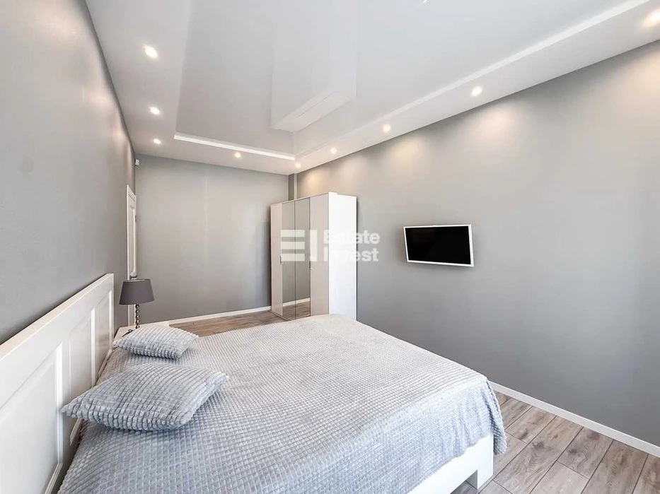 Продам 3 кімн. квартиру по вул. Мироносицька, 54