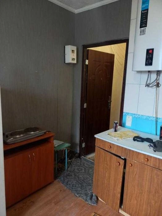 Продам гостику Баварія (свій санвузол)