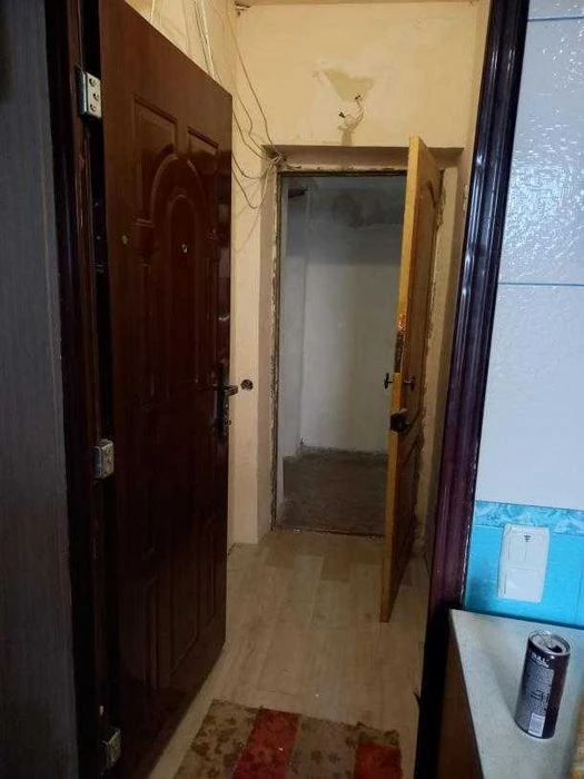 Продам гостику Баварія (свій санвузол)