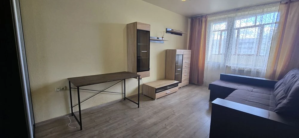 Продам 1 кімнатну на Салтівці