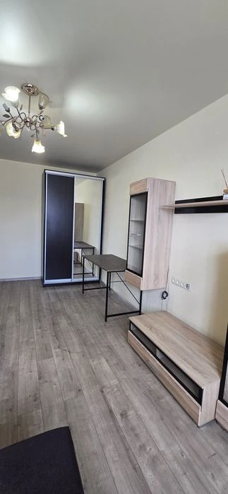 Продам 1 кімнатну на Салтівці