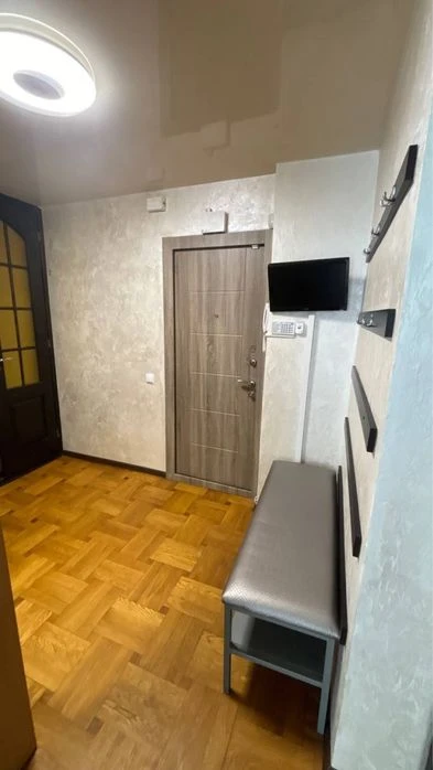 Продам 2  кв на Шишковке с ремонтом без посредников