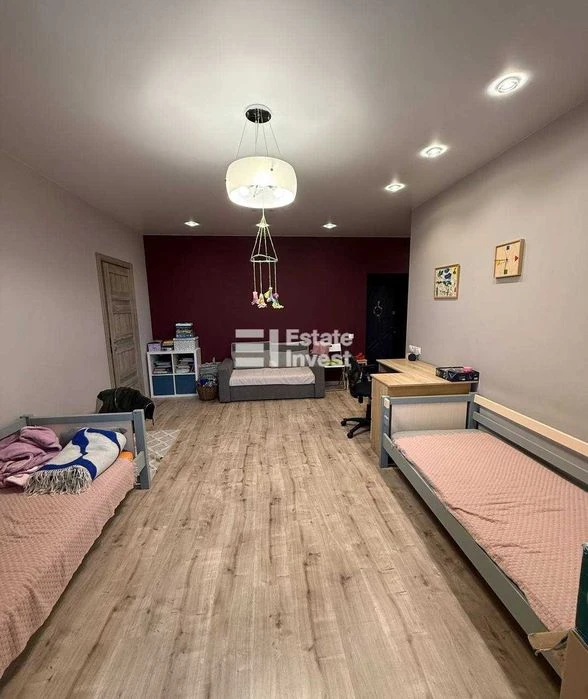 Продам 2 кімн. квартиру на вул. Дача 55, 9, ЖК Пори року