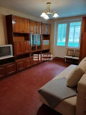 Продам 1 кімн. квартиру на вул. Ахсарова, 17.