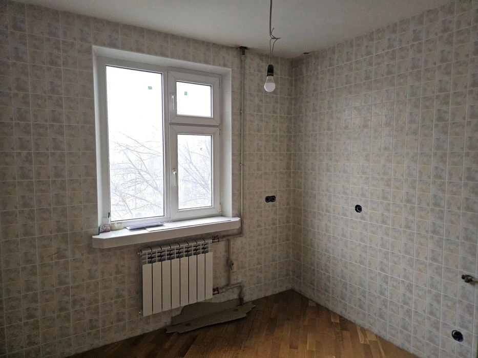 Продам 2-к.квартиру улучшенка, метро Киевская, Матюшенко,3