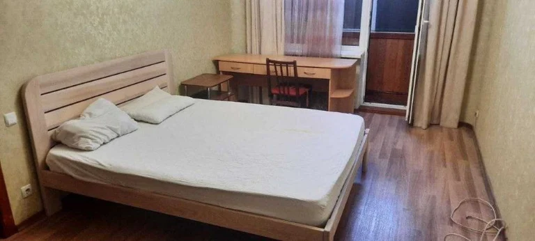 Продам квартиру ул. Киргизьская Od5