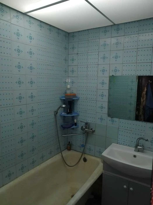 Ga Продам затишну 1-к. квартиру на Основі (р-н Озера), вул.