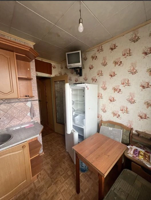 Продаж 1 кімнатна квартира м. Студентська