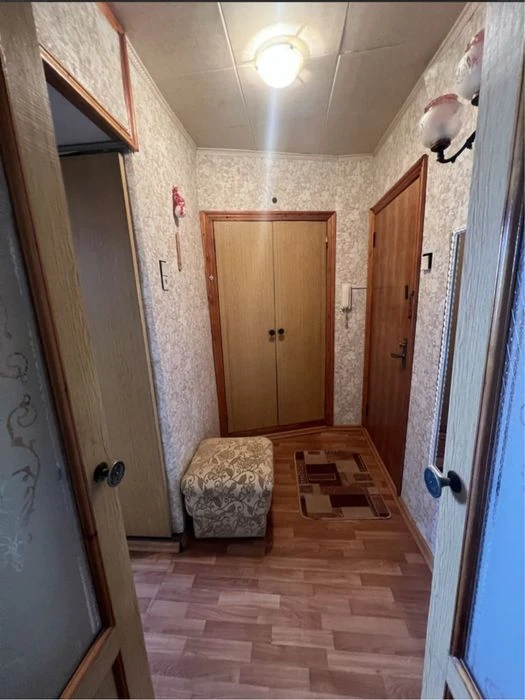 Продаж 1 кімнатна квартира м. Студентська