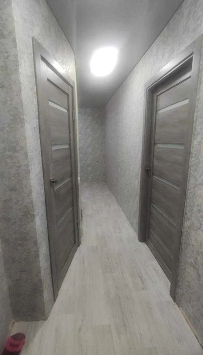 Продам 1 кімнатну квартиру з ремонтом, вул. Власенка, завод