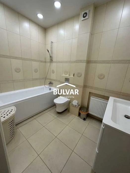 Продам пентхаус ЖК Дмитриевская, 19, м. Центральный рынок, Ю