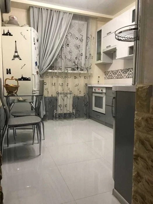 Срочно продам 2к квартиру м.Дворец Спорта