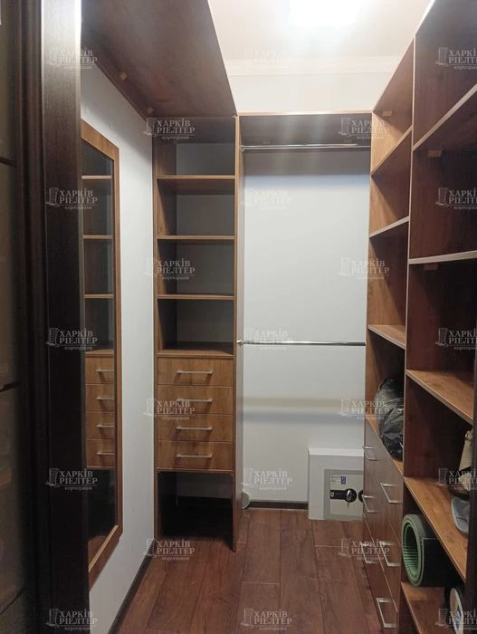D1A Продам 2 кімнатну квартиру заг.пл. 73 м2 Холодна Гора. Г