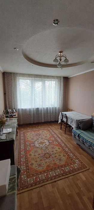 Продам 3 к квартиру Студенческая Валентиновская