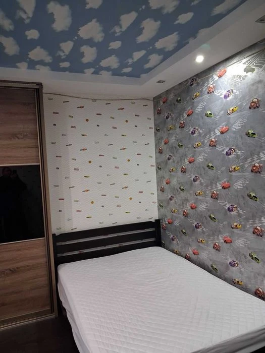 Продам 4 комн. квартиру 100 метров на Салтовке РА