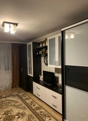 Продам 2 кімнатну кв. біля метро. Салтівка