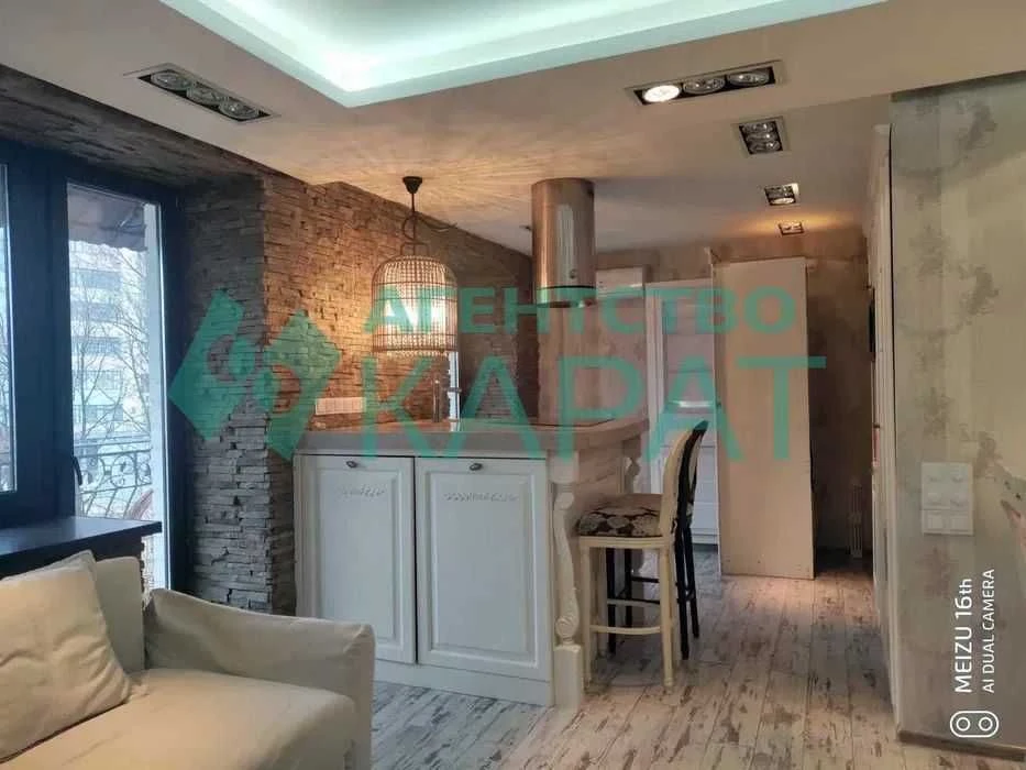 Продам 3к. квартиру 3/9 эт. кирп, дизайнерский ремонт, р-н м