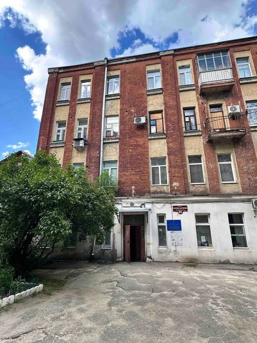 Продам 3 кв метро Защитников Украины, Сертификат+