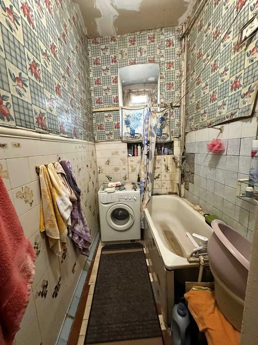 Продам 3 кв метро Защитников Украины, Сертификат+