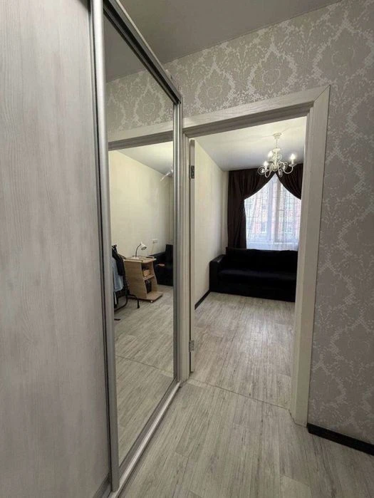 Затишна євро-двокімнатна квартира ЖК Птичка Перший поверх