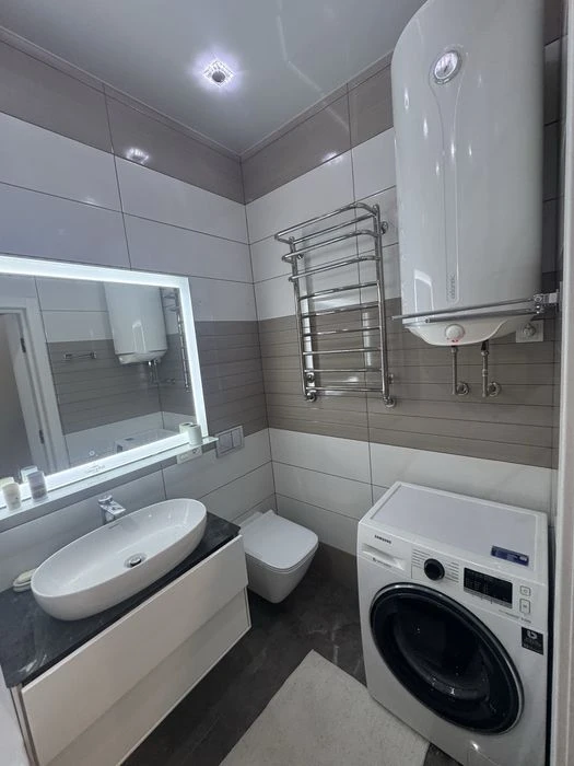 Экс.Продам 3 комн.кв.,ЖК Салтовский ремонт медкомплекс