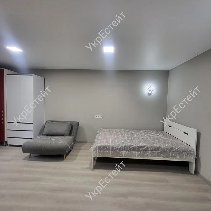 Продам 1к кв П.Поле  Бот сад / 23 Августа  Новый ремонт Меб,