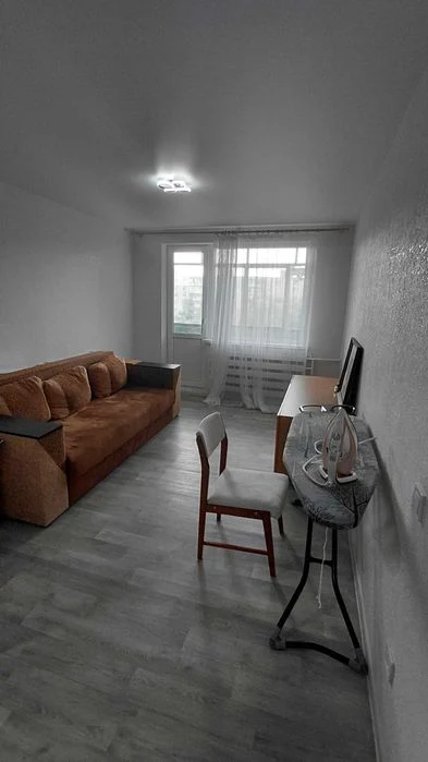 E S3 Продам 2 к квартиру ул. Непокоренных, 48 А