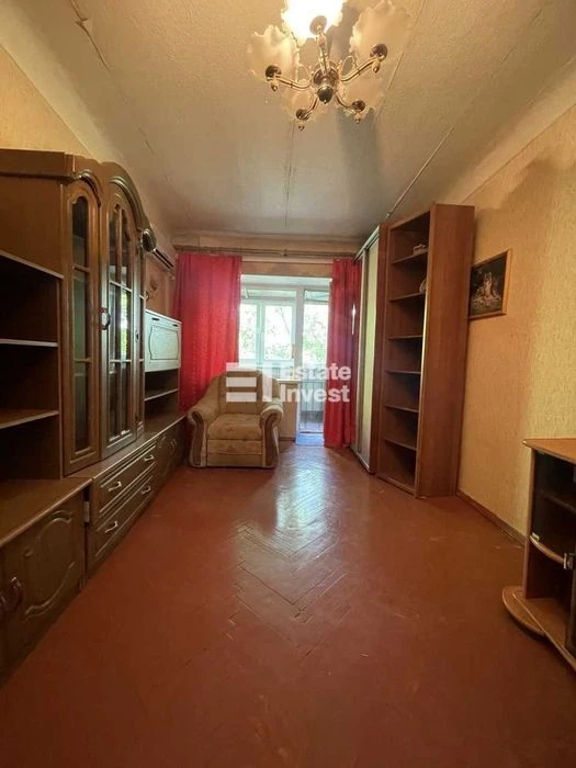 Продам 2 кімн. квартиру по вул. Харківських Дивізій, 5. єВід
