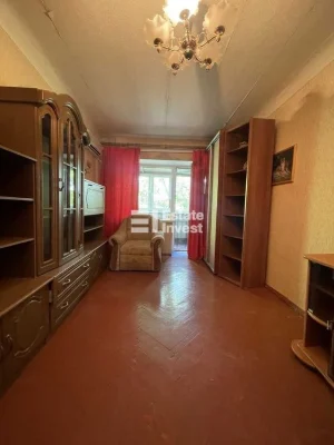 Продам 2 кімн. квартиру по вул. Харківських Дивізій, 5. єВід